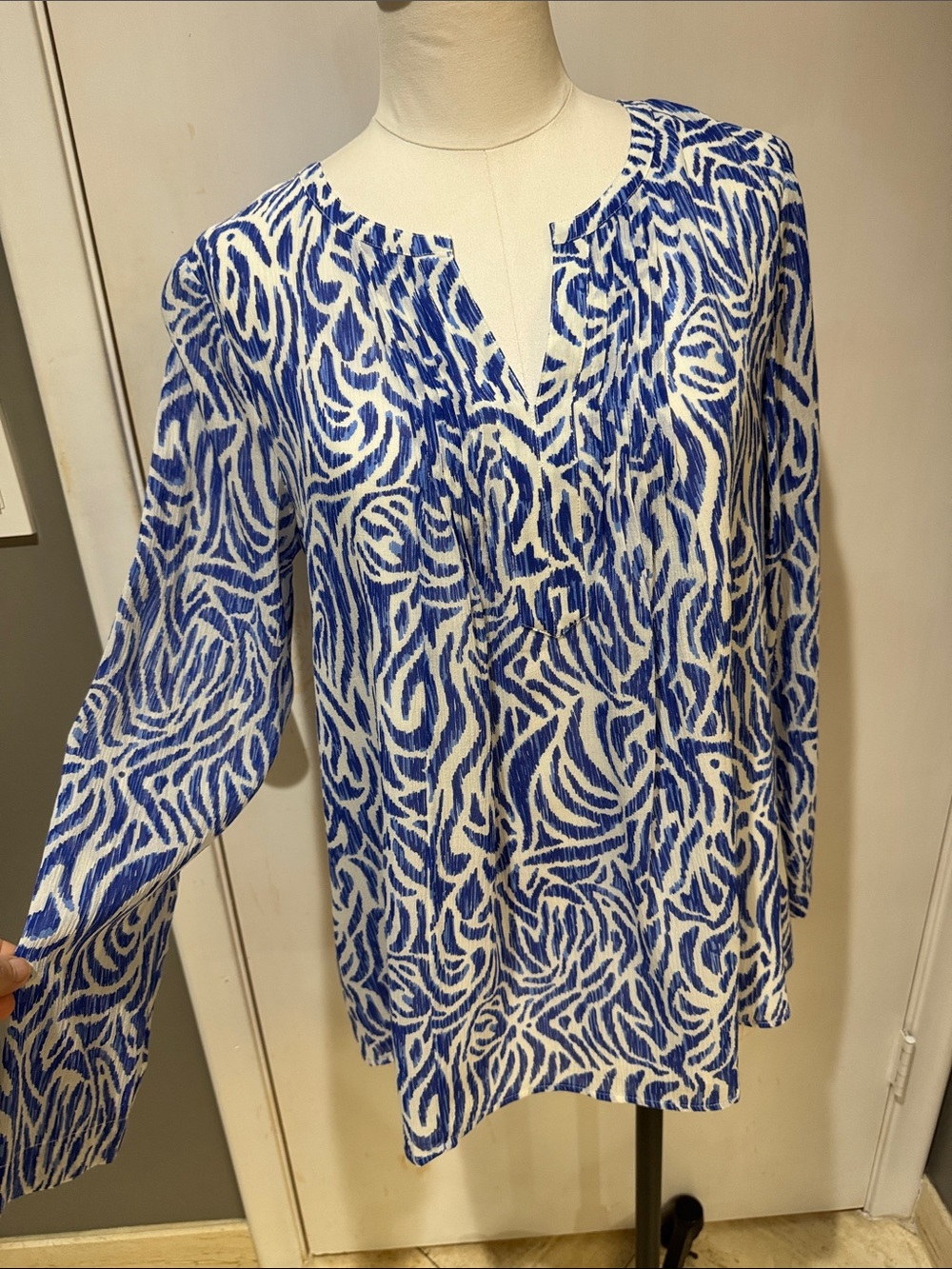 Vineyard Vines Blue and White Printed Long-Sleeve Tunic